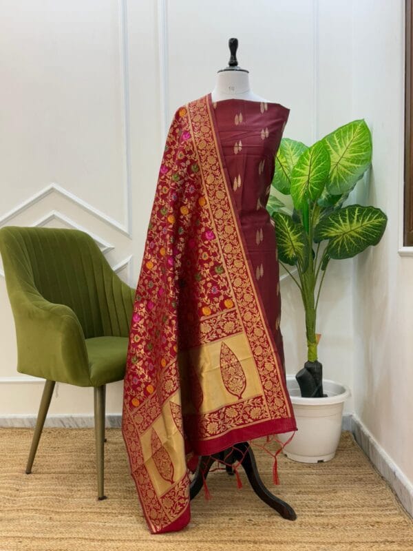 Exclusive Katan Banarasi Unstitched Salwar kameez with Dupatta Suit Piece - Image 3