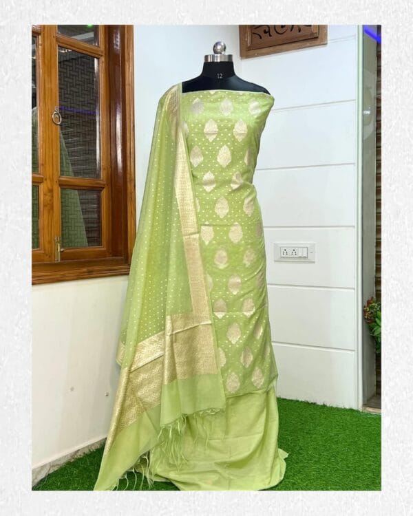 Exclusive Banarasi Pure Mercerised Unstitched Salwar kameez with Dupatta Suit Piece - Image 2